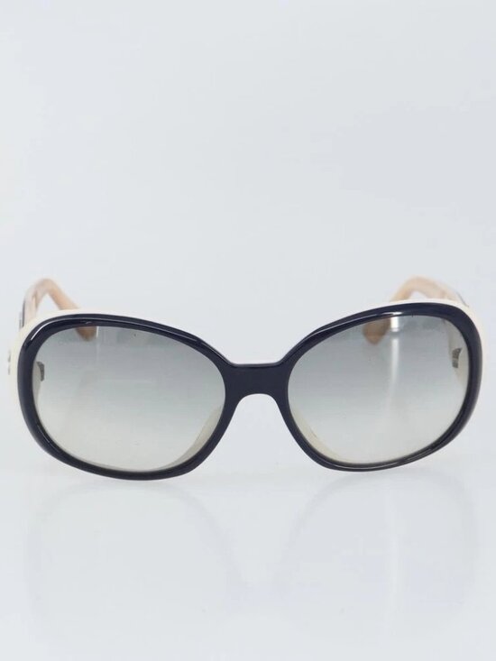 CHANEL Sunglasses plastic White CC Auth main image 4